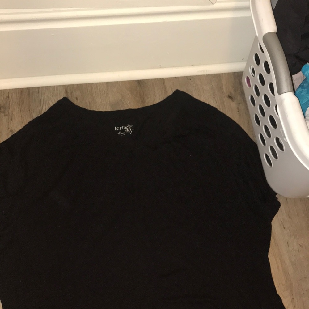 terra & sky 3X /24W-26W) Tee